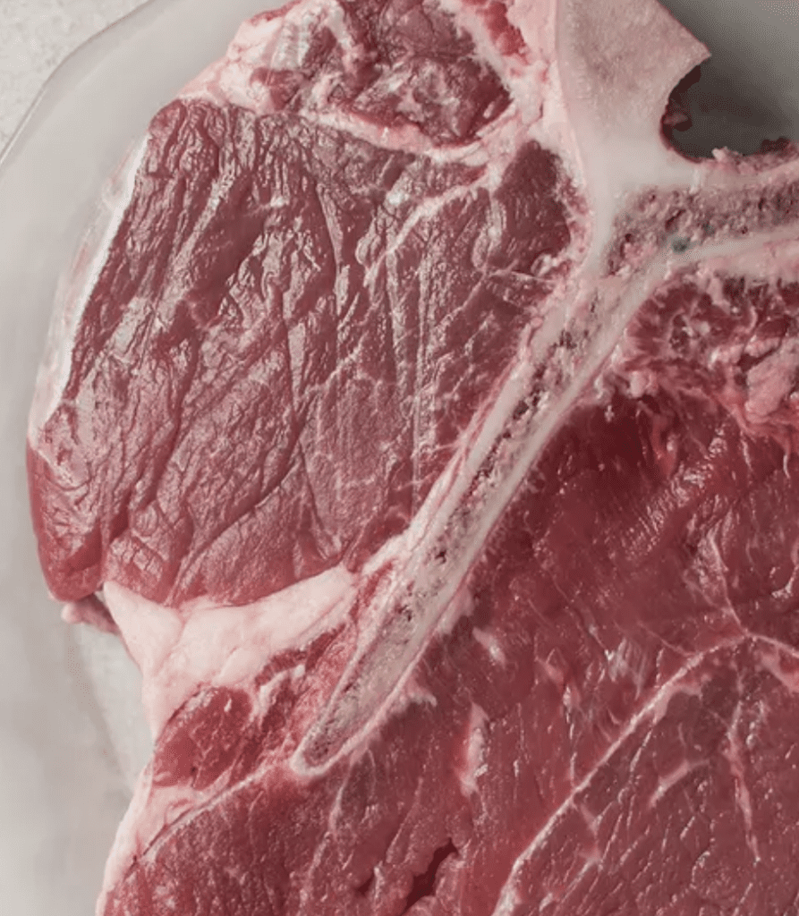 selecting-cooking-T-bone Steak