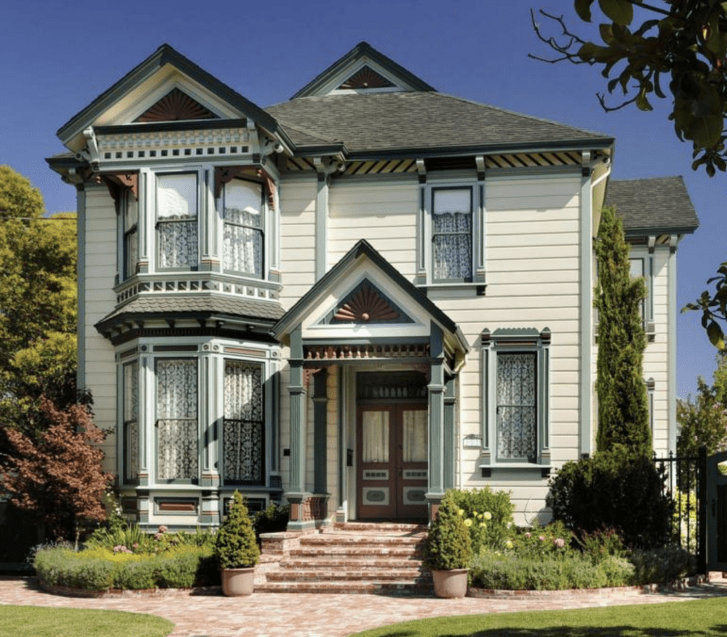 Popular-Architectural-Home-Styles-Victorian