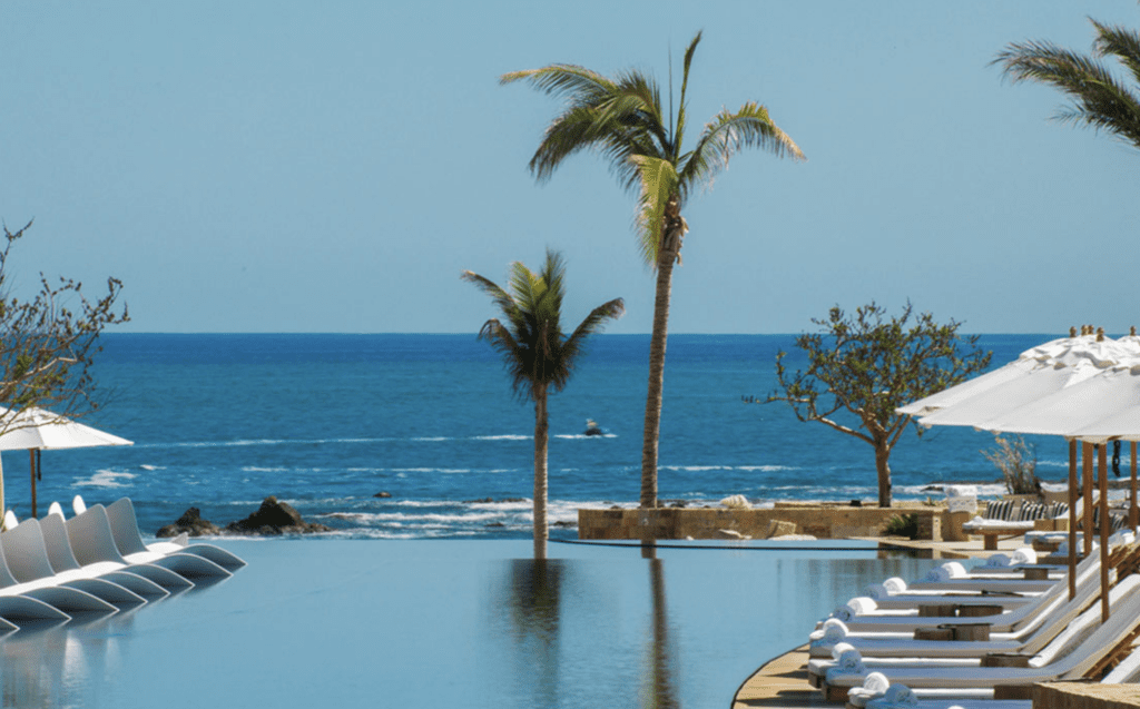 BEST-BEACH-RESORTS-IN-CABO-SAN-LUCAS-Chileno-Bay-Resort-Residences-Auberge-Resorts-Collection