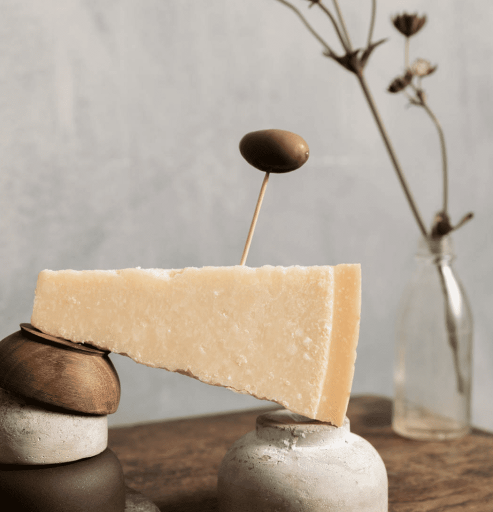 Hard-Italian-Cheeses-Parmigiano-Reggiano