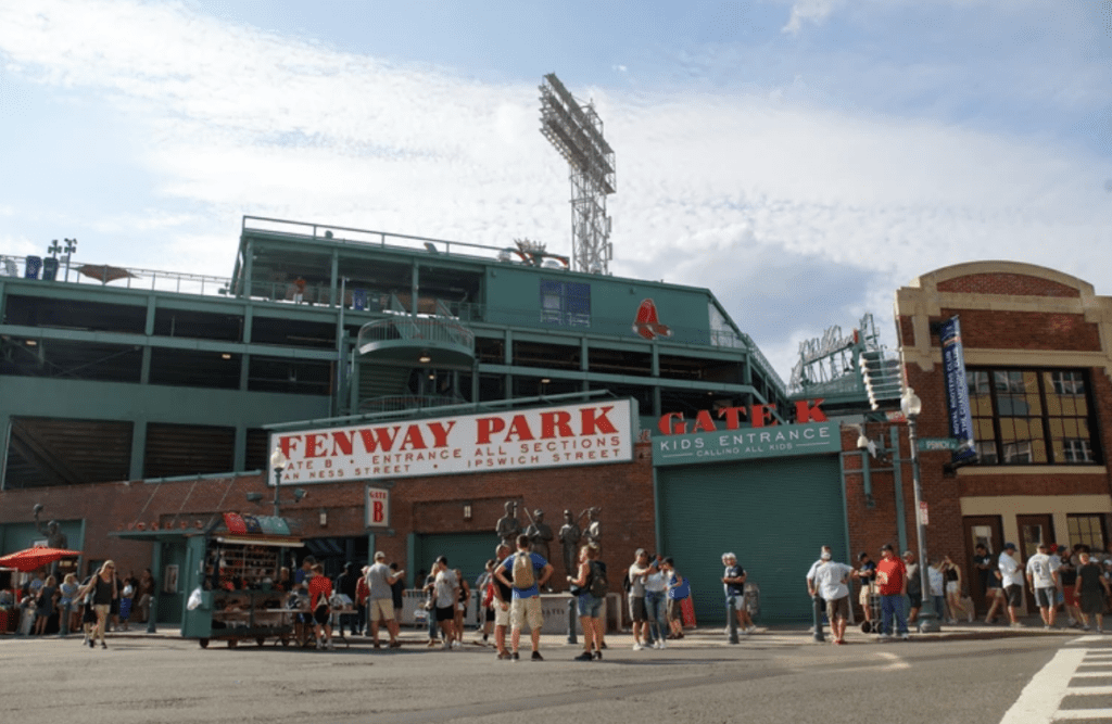 Travel-to-Boston-Neighborhood-FEnway-Park