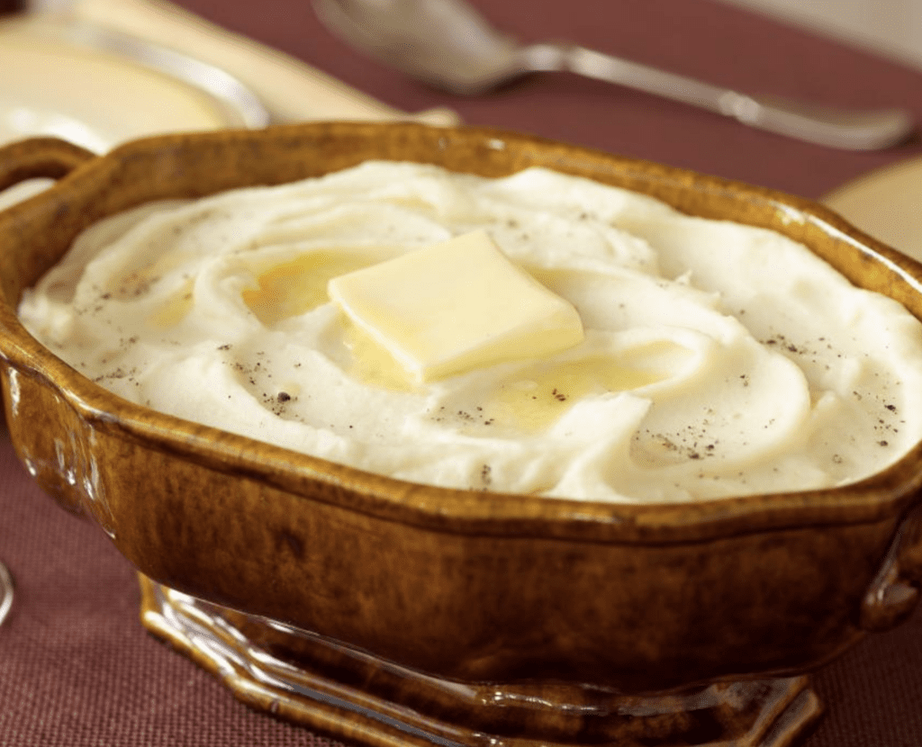 America's-Top-Thanksgiving-Side-Dishes-Mashed-Potatoes