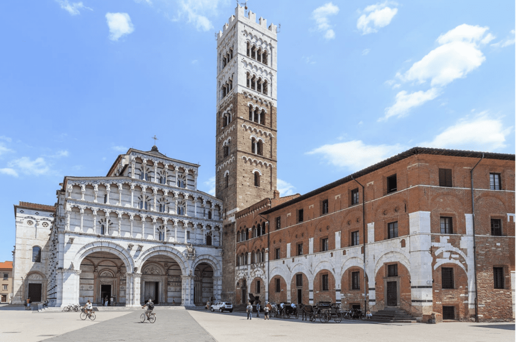 Visit-the-Impressive-Lucca-Cathedral