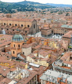 sites-to-see-places-to-eat-in-bologna