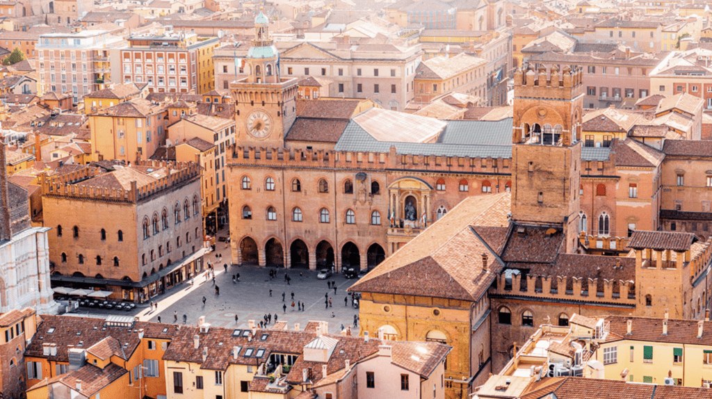 Sites-to-See-Places-to-Eat-Where-to-Shop-in-Bologna