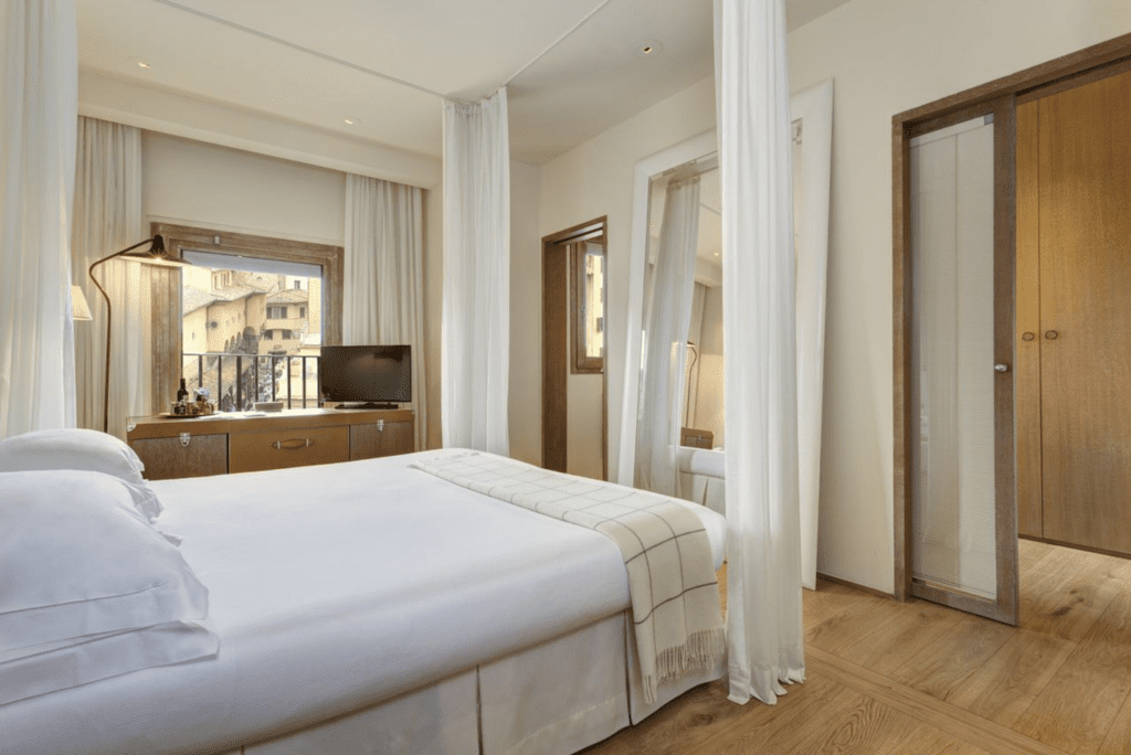 Best-Hotels-In-Florence-Italy-Continentale