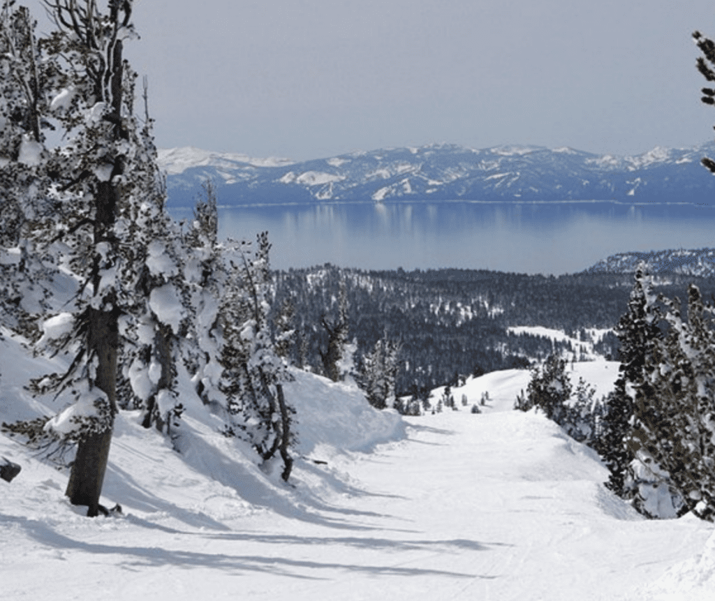 best-ski-vacation-destinations--Lake-Tahoe