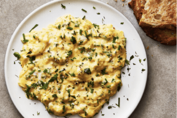 velvety-scrambled-eggs