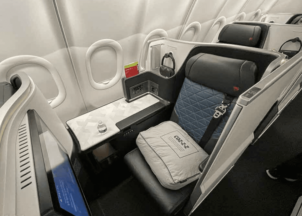 best-business-class-airline-seats-delta-airlines-business-class-seat
