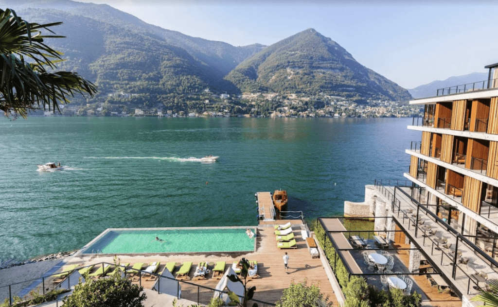 image-of-lake-Il-Sereno-LAKE-COMO-ITALY