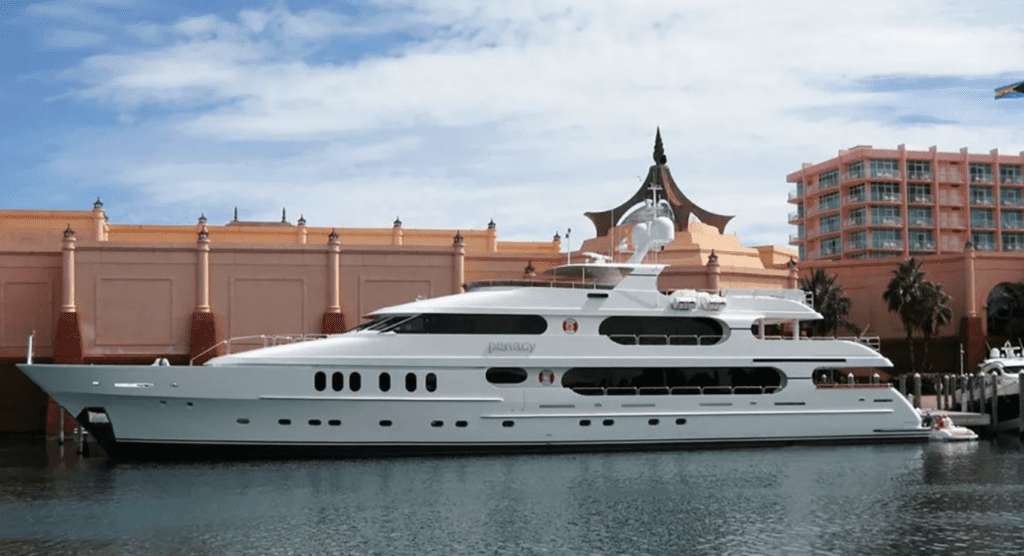 athletes-expensive-superyachts-Tiger-Woods-Privacy-$15-Million