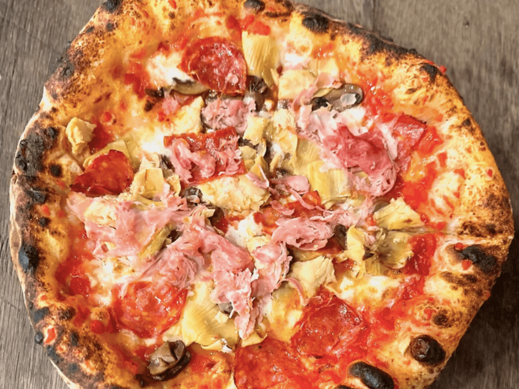 The-10-Best-Pizzerias-in-America-La-Leggenda-Miami