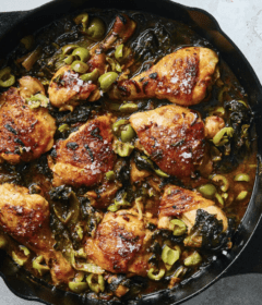 skillet-braised-chicken-with-olives