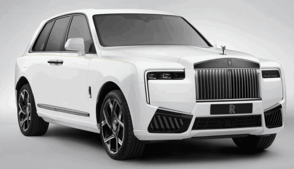 most-expensive-suvs-Rolls-Royce-Black-Badge-Cullinan-SUV