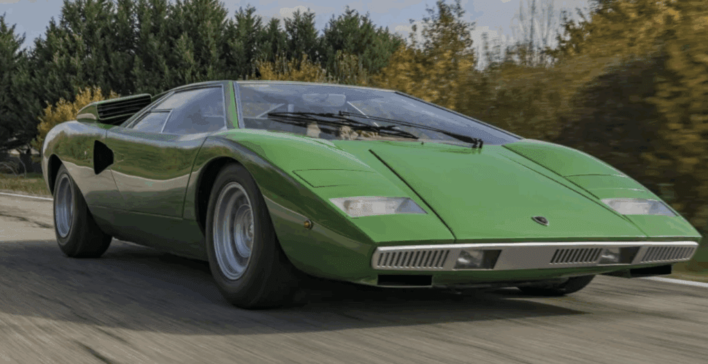 lamborghini-v12-supercars-ranked-Countach