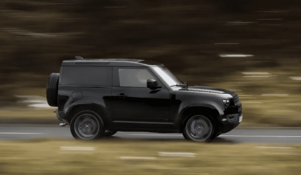 Land-Rover-Defender-90-V8