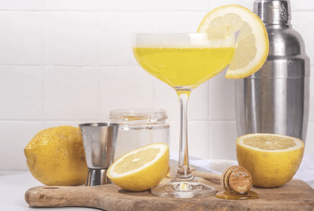 image-of-bees-knees-drink