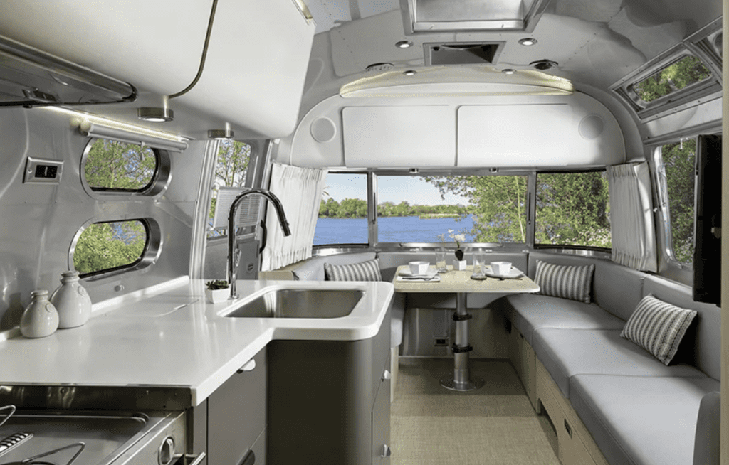 best-luxury-travel-trailers-Airstream Globetrotter