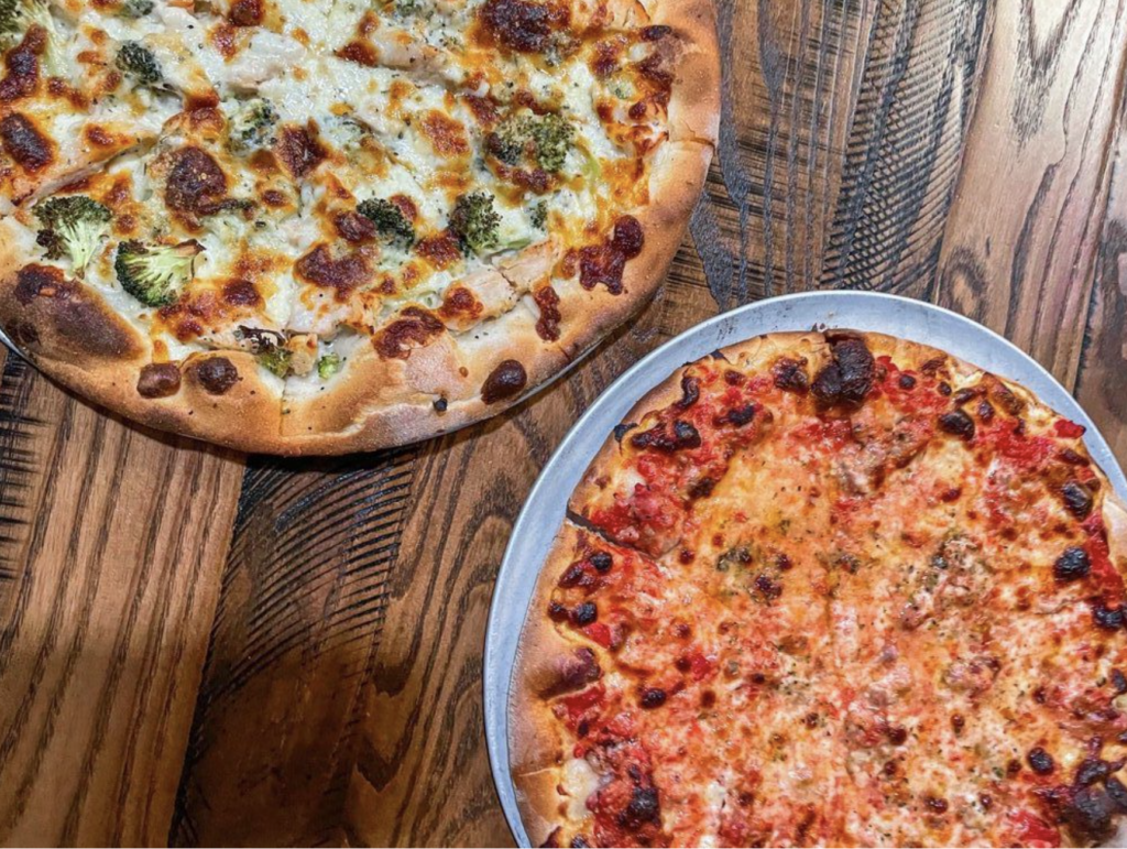 image-of-Santarpio’s-Pizza-Boston-MA