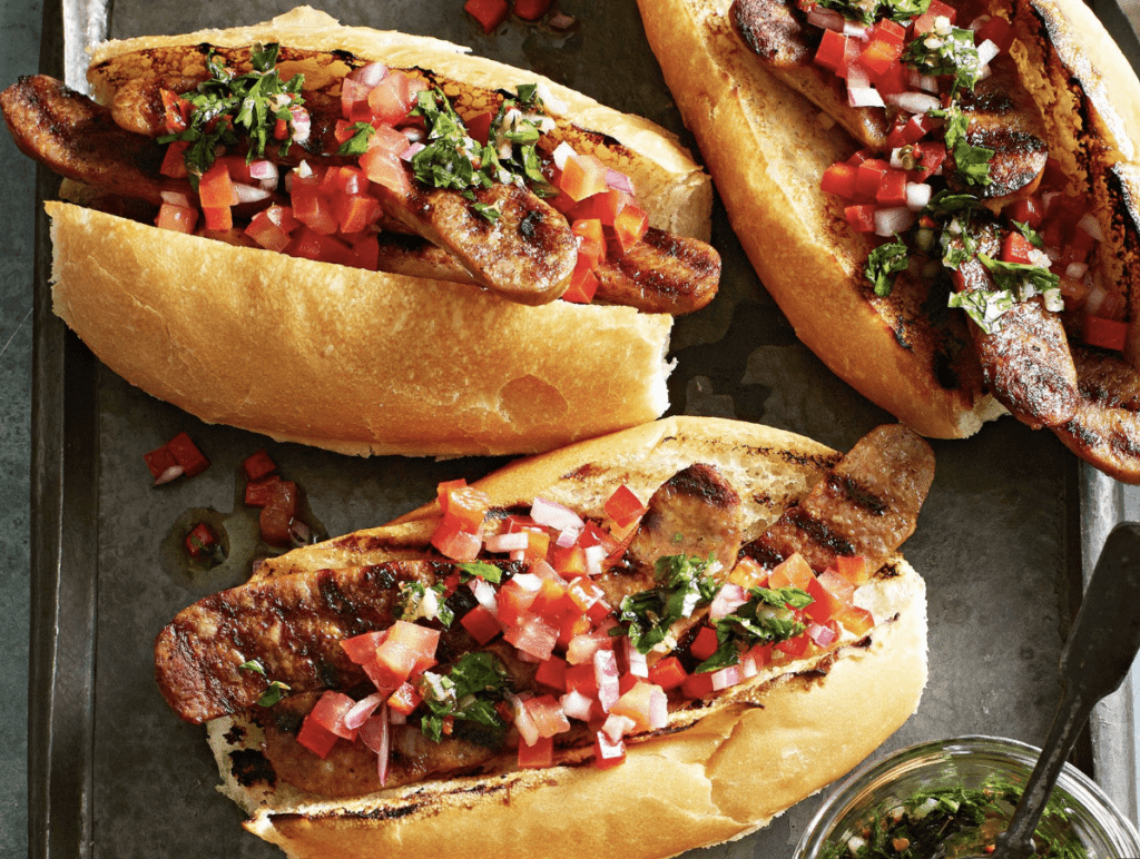 iconic-sandwiches-by-country-argentina-choripan