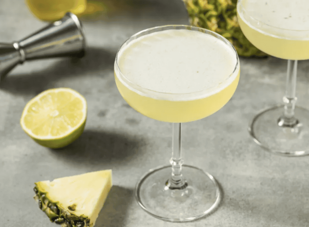 refreshing-cocktails-to-mix-Mezcal-Single-Village-Fix