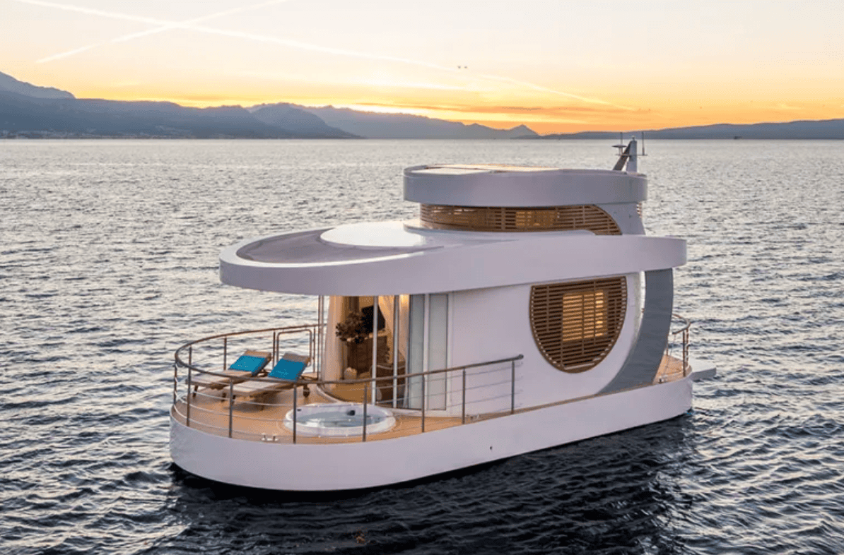 multi-story-floating-home